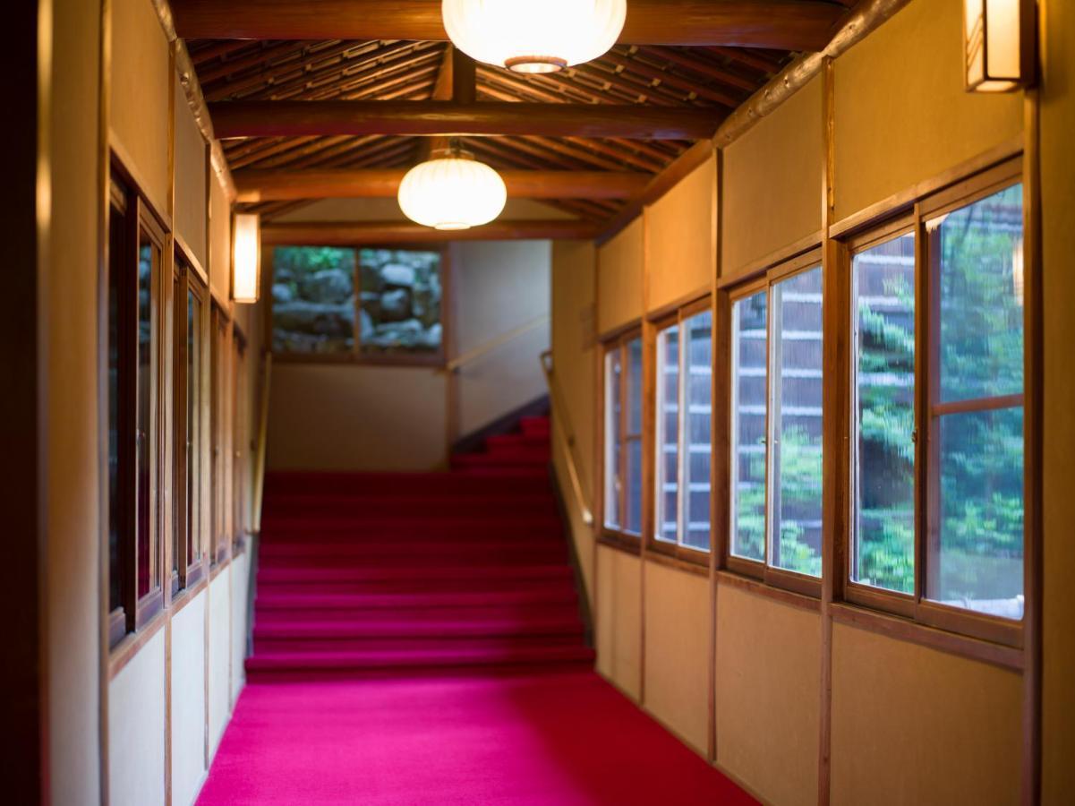 Yunoshimakan Gero Buitenkant foto