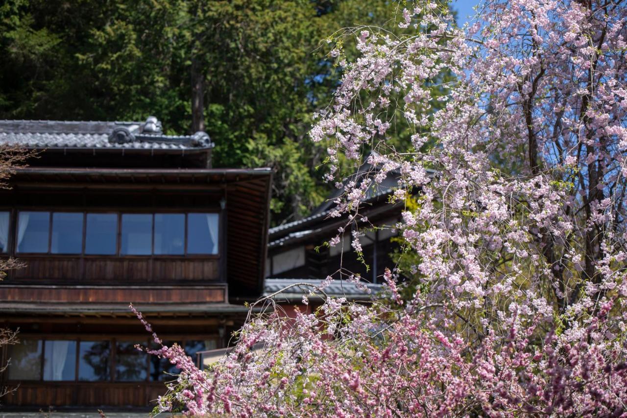 Yunoshimakan Gero Buitenkant foto